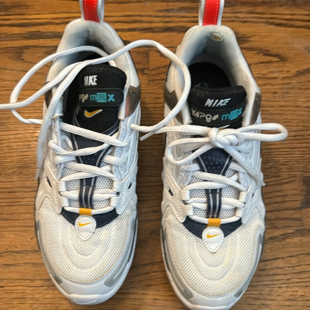 woman’s vapor max size 7
